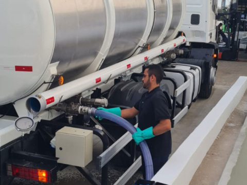  - 4 - DESMY - Água Desmineralizada